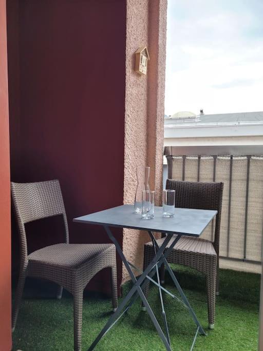 Studio 2 Voyageurs Au Coeur De Ville Sallanches Exterior foto